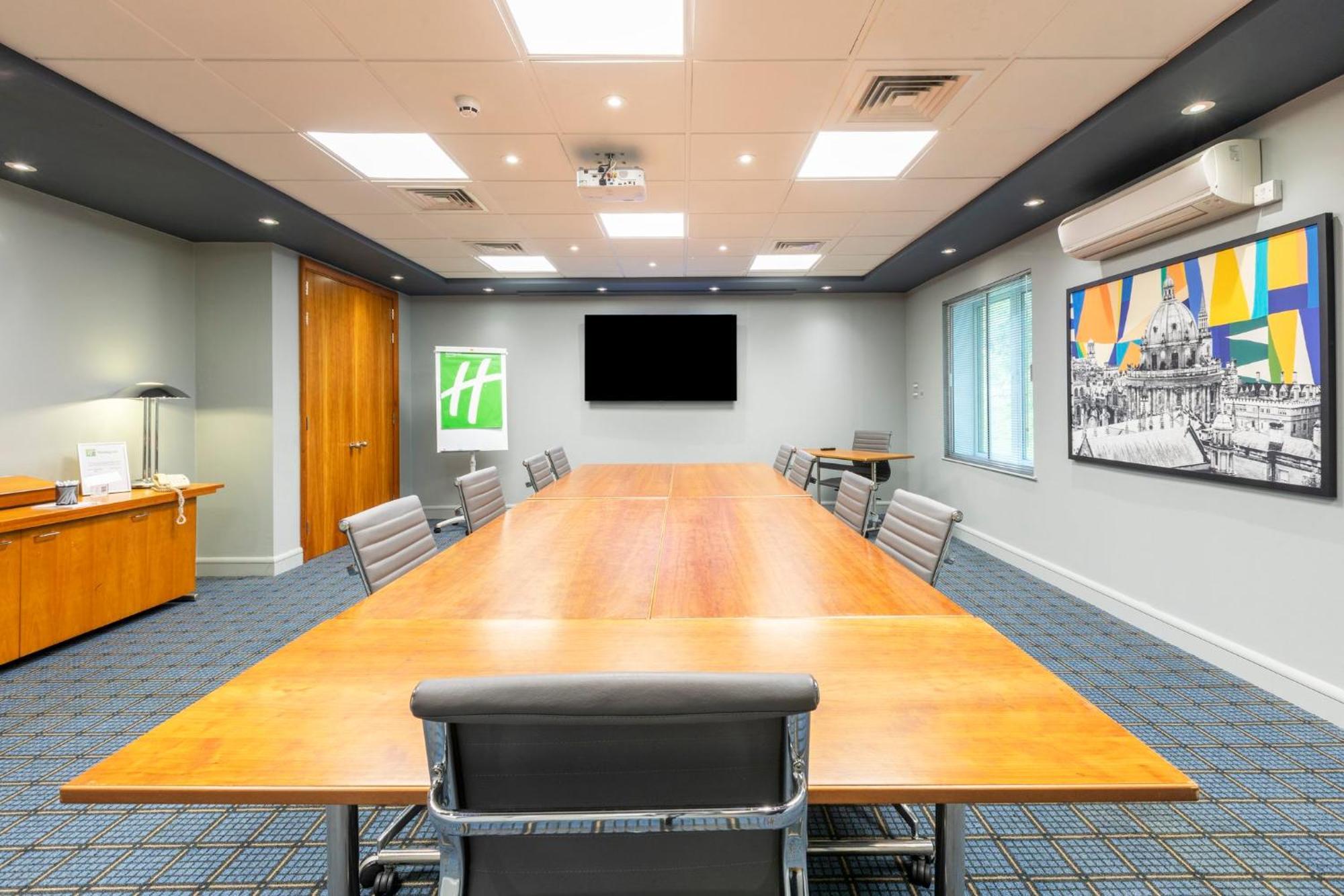 Holiday Inn Oxford By Ihg Εξωτερικό φωτογραφία